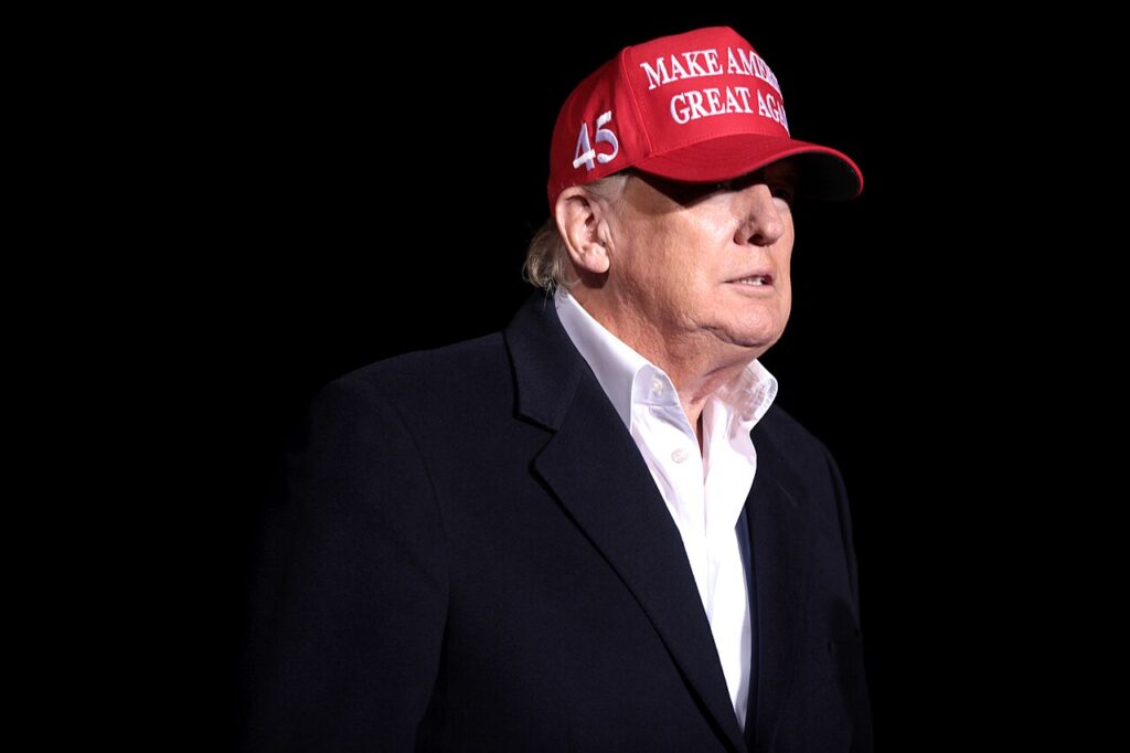 A RINO Judas Challenged Trump to His Face. What Trump Called Him Is Going Viral